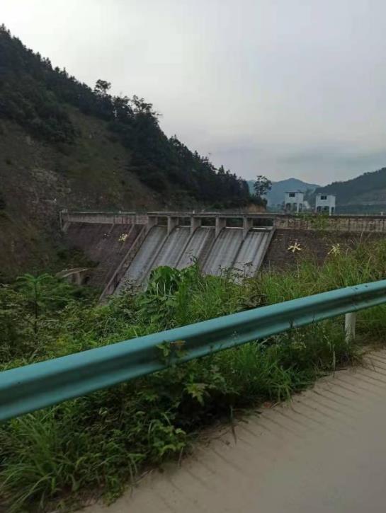 进水星空官方web版入口-星空（中国）现场环境